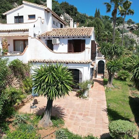 Terraced House In The Mountains With Fantastic View Villa Malaga Luaran gambar