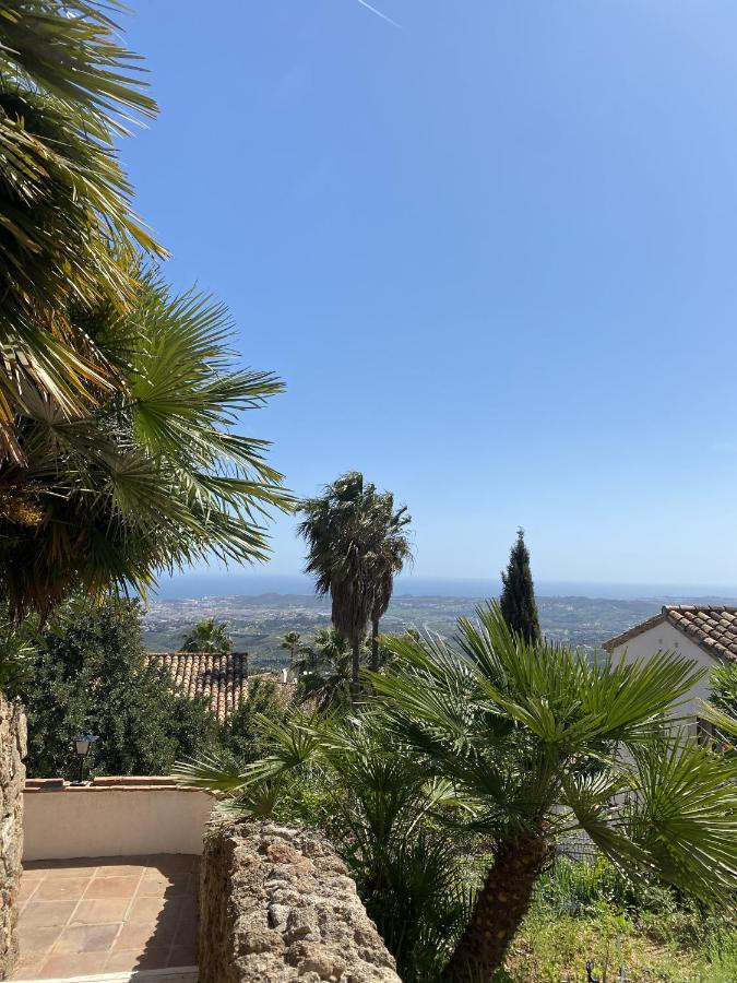 Terraced House In The Mountains With Fantastic View Villa Malaga Luaran gambar